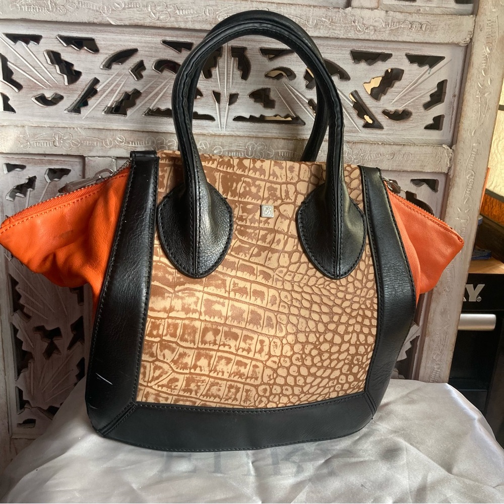 Pour La Victoire Maison Colorblock Leather Bag